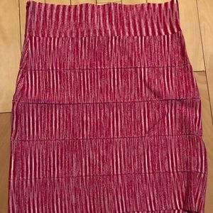 Pink BCBG bandage skirt, mint condition